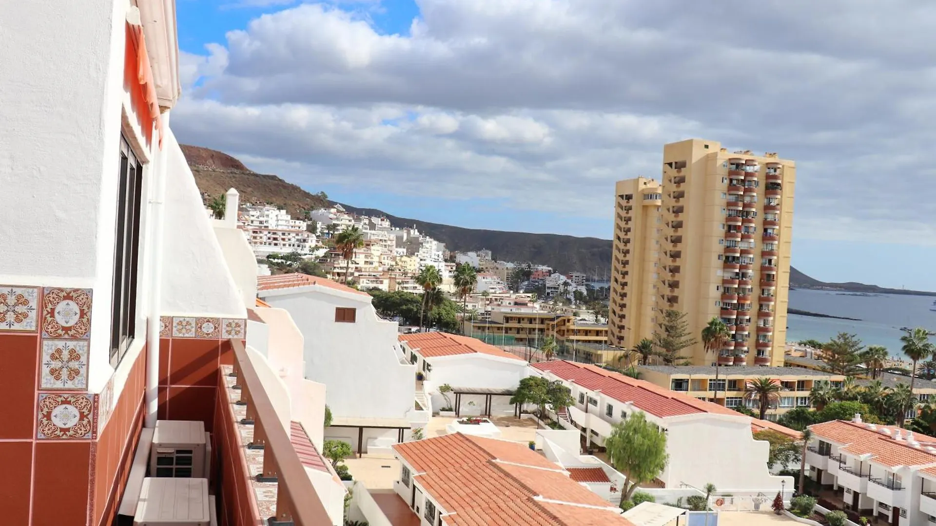 El Paso By Tenerife Rental & Sales Playa de las Americas  Apartment Playa de las Americas (Tenerife)